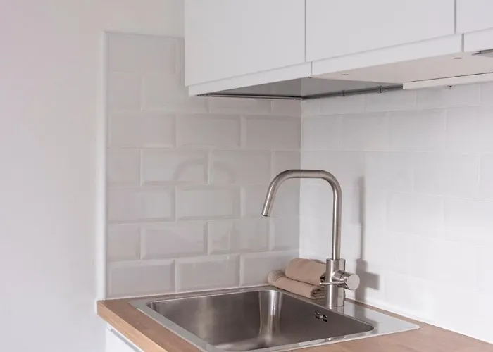 Atlantic Garden & Surf 168