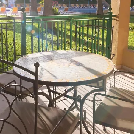 Atlantic Garden & Surf 168 コラレホ